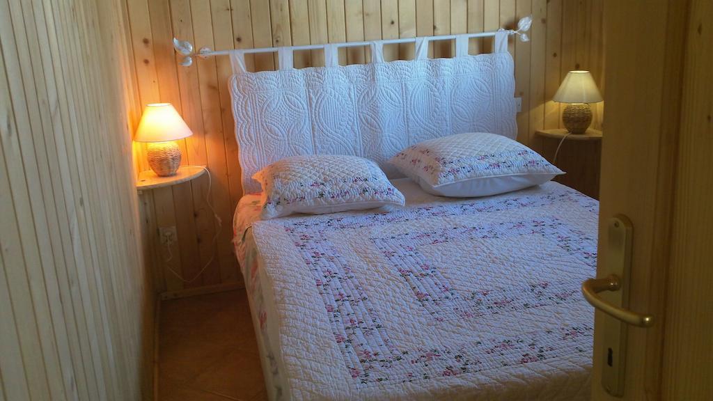 Вілла L'Aubepine Mollans-sur-Ouveze Номер фото